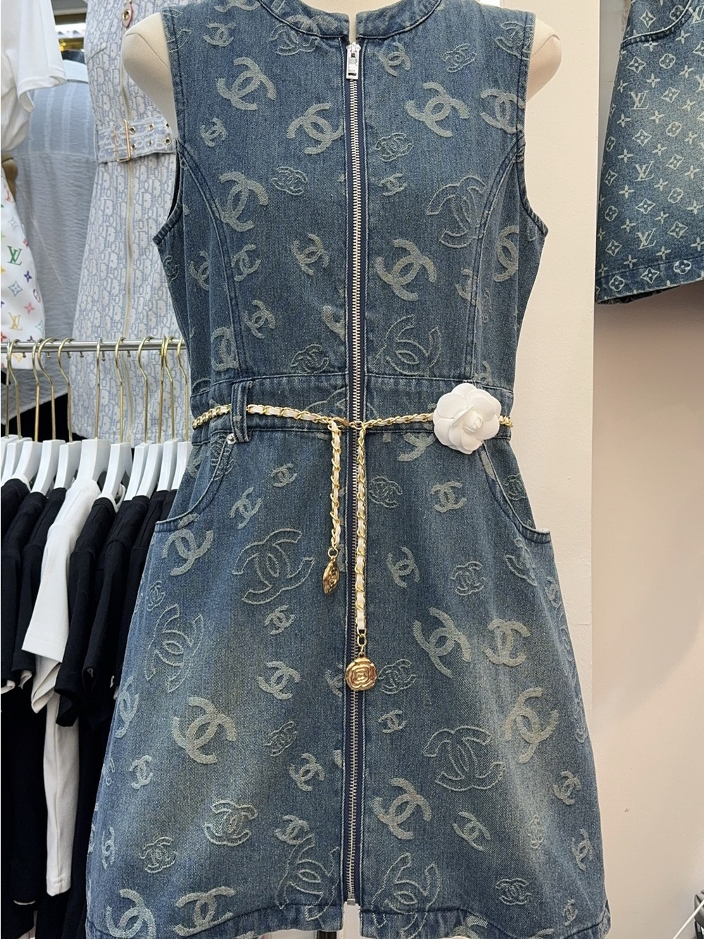 CHANEL Dark Blue Denim Logo Zip-Front Mini Dress with Gold-Tone Rope Belt - Picture 4 of 9